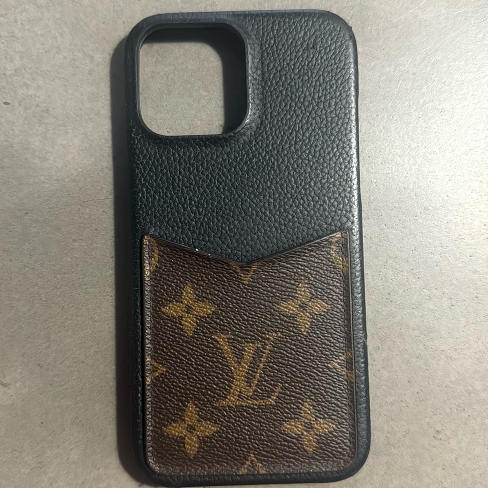 Louis Vuitton 13 pro max phone case